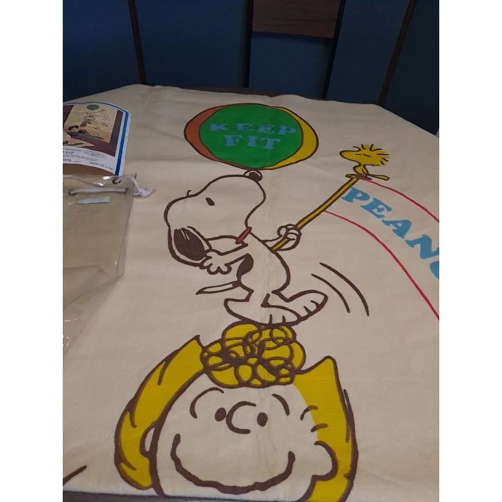 1965 Peanuts The Tag Along Bon Voyage Blanket Keep Fit 45x72 Excellent Condition